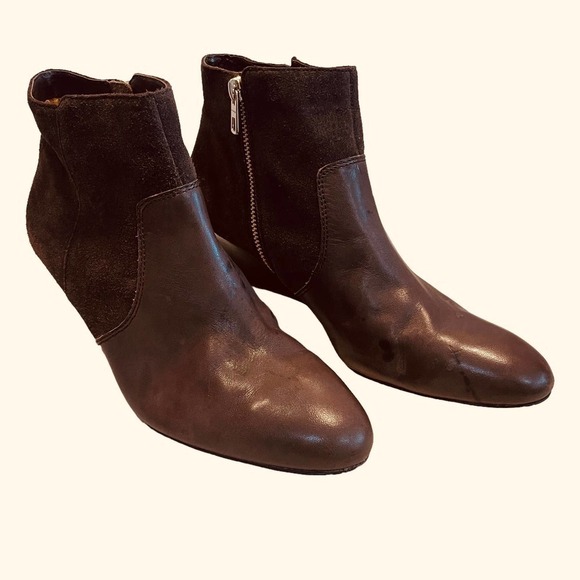 Coach Mystic Wedge Zip Ankle Boots - Womens Size EU 38.5 / US 8.5 - Picture 16 of 16